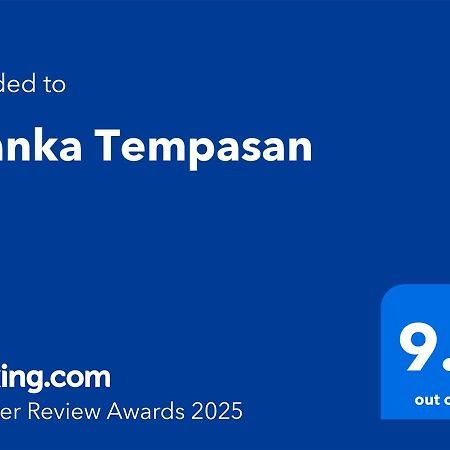 Aranka Tempasan Villa Sangyang Екстериор снимка