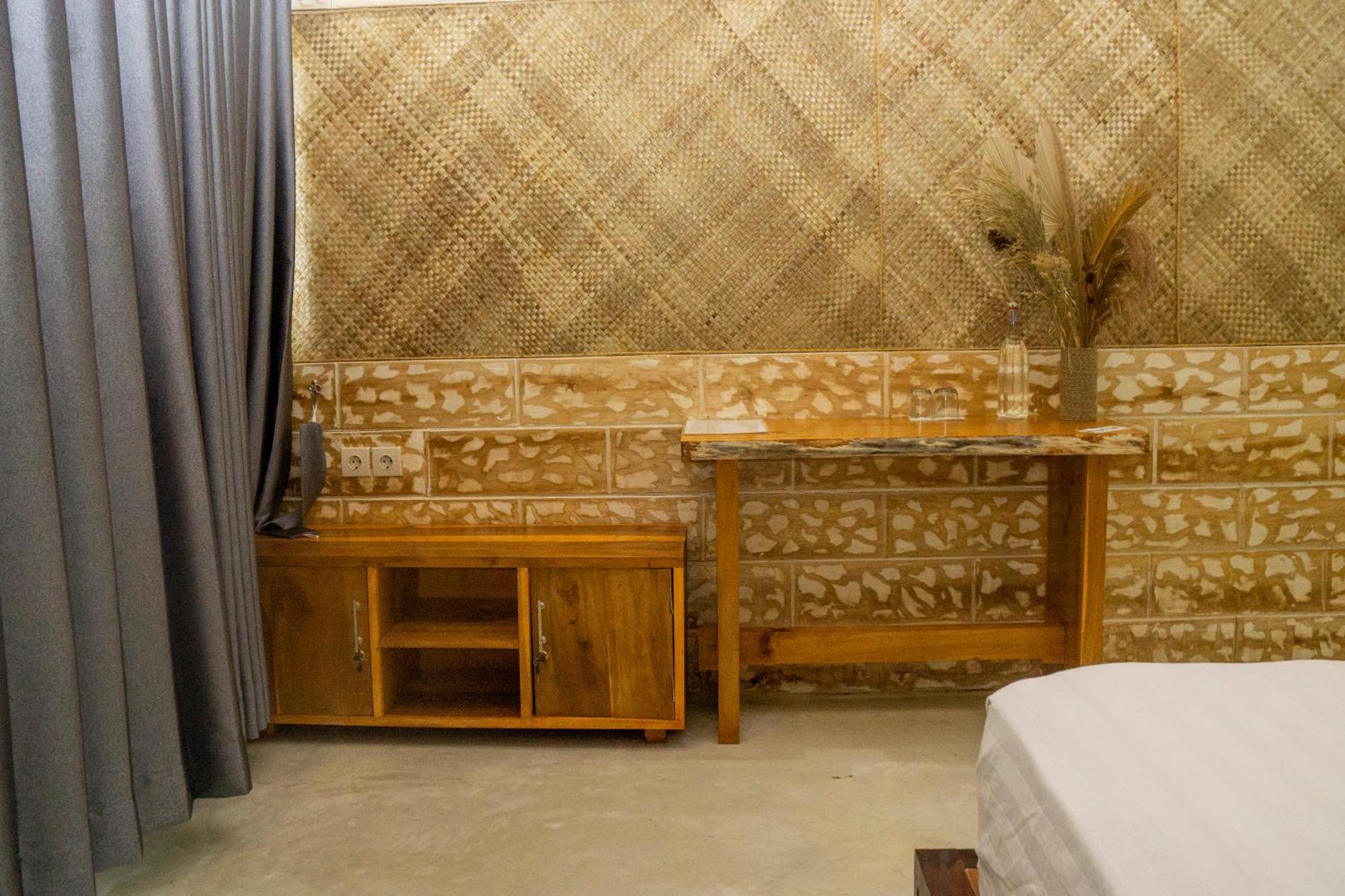 Aranka Tempasan Villa Sangyang Екстериор снимка